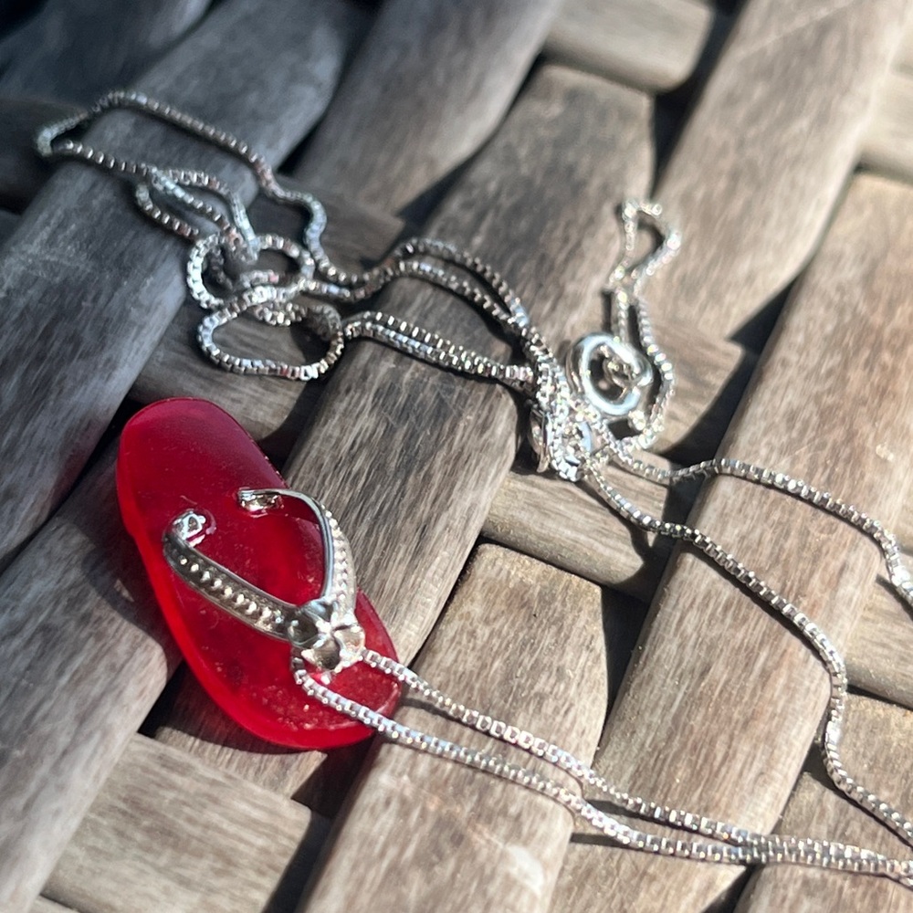 NEW Sterling Silver Red Jade Flip-Flop Slipper Shoe Pendant Necklace Beach